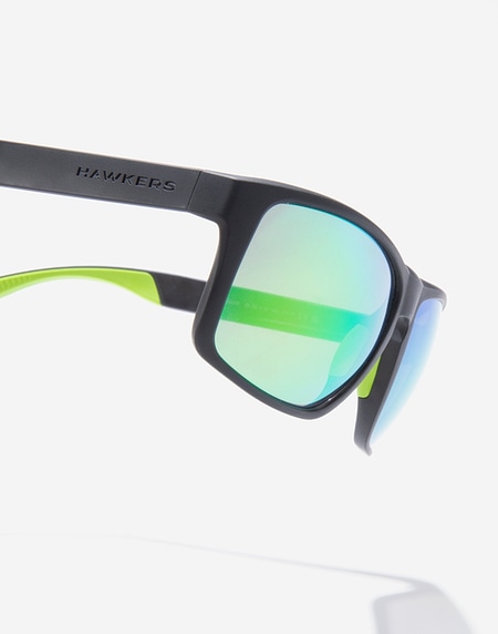 Gafas de sol HAWKERS FASTER SPORT RAW - POLARIZED BLACK PEACOCK
