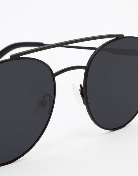 Sunglasses Hawkers BLACK DARK HILLS