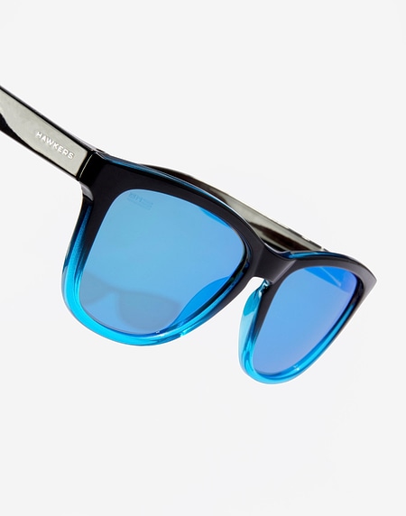 Sunglasses Hawkers ONE - POLARIZED MIRROR CLEAR BLUE