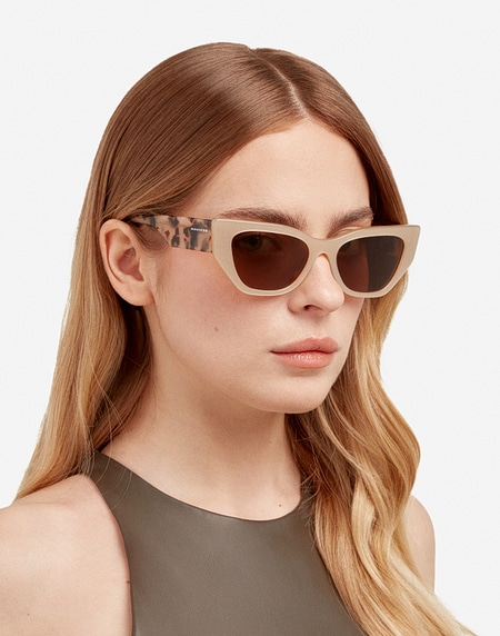 Hawkers sunnies hotsell