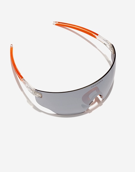 sports sunglasses Hawkers SPEED - TRANSPARENT CHROME