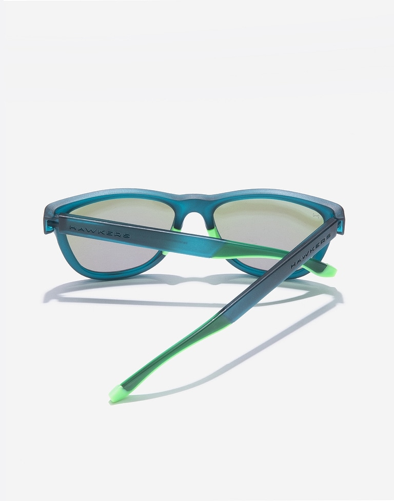 Nos Lunettes de Soleil Hawkers ONE SPORT RAW - POLARIZED TEAL PEACOCK