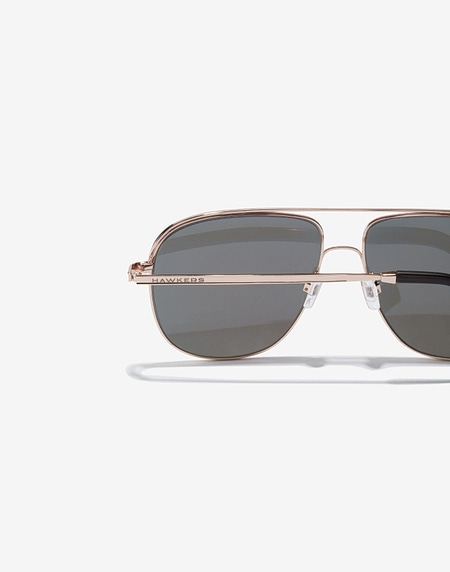 Sunglasses Hawkers GOLD SKY TEARDROP