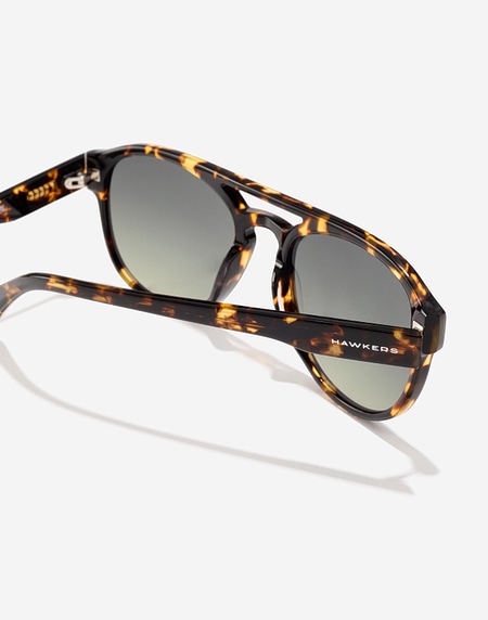 Sunglasses Hawkers DIVER - CAREY SMOKY BLACK