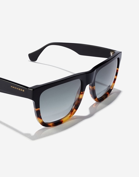 Sunglasses Hawkers BLACK CAREY GRADIENT BLACK HOWLIN