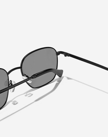 Sunglasses Hawkers SIGNAL - BLACK
