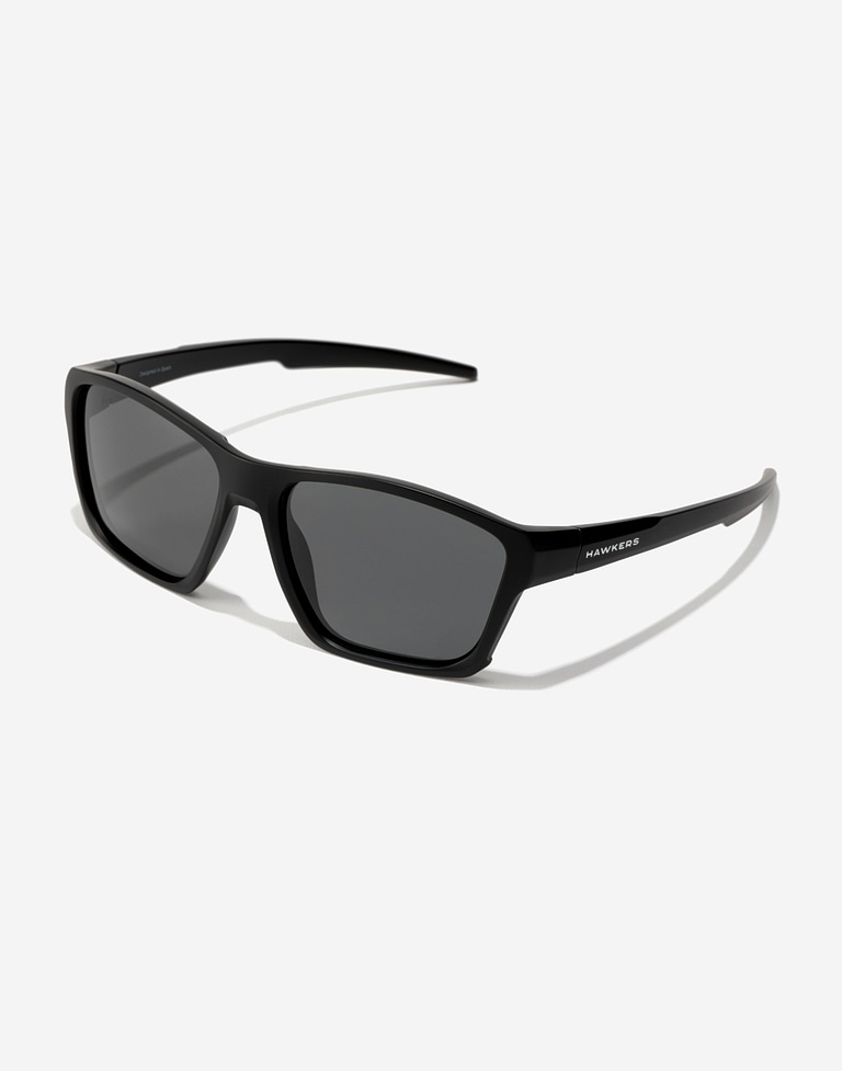 Sunglasses Hawkers SHARK - POLARIZED BLACK DARK