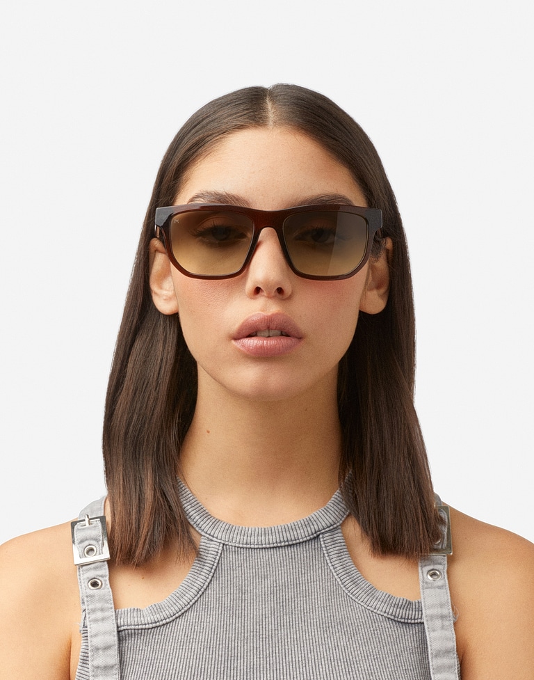 Nos Lunettes de Soleil Hawkers MARS - CAMEL SMOKY BROWN ECO