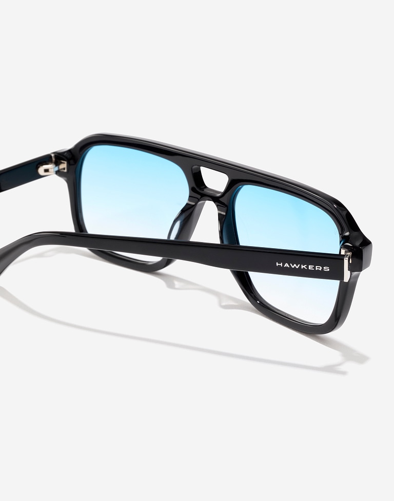 Nos Lunettes de Soleil Hawkers CROUPIER - BLACK BLUET