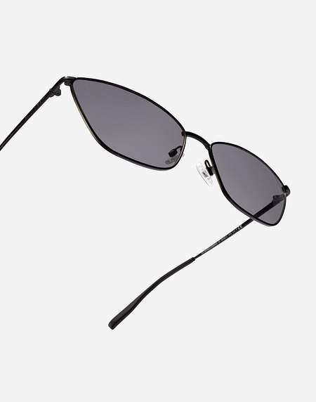 Sunglasses Hawkers FRESH - POLARIZED BLACK DARK