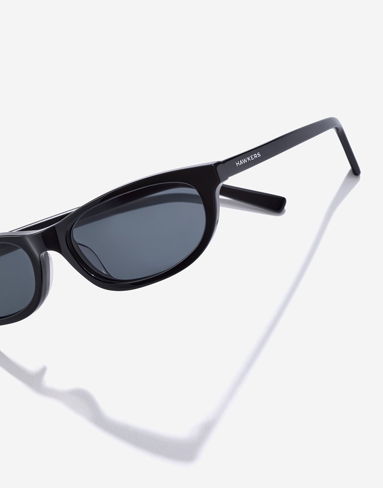 Nos Lunettes de Soleil HAWKERS HALO - BLACK DARK