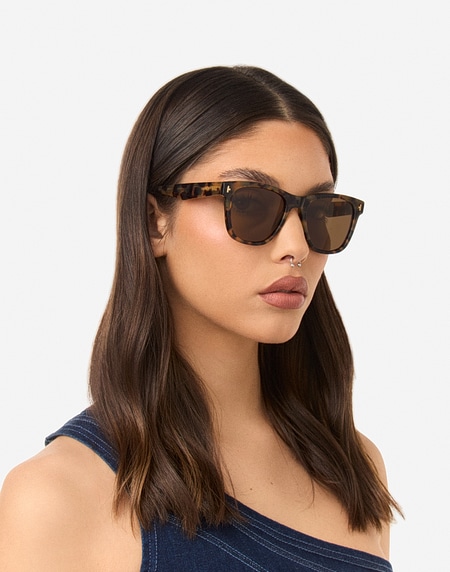 Sunglasses Hawkers ONE PAIR - POLARIZED CAREY OLIVE