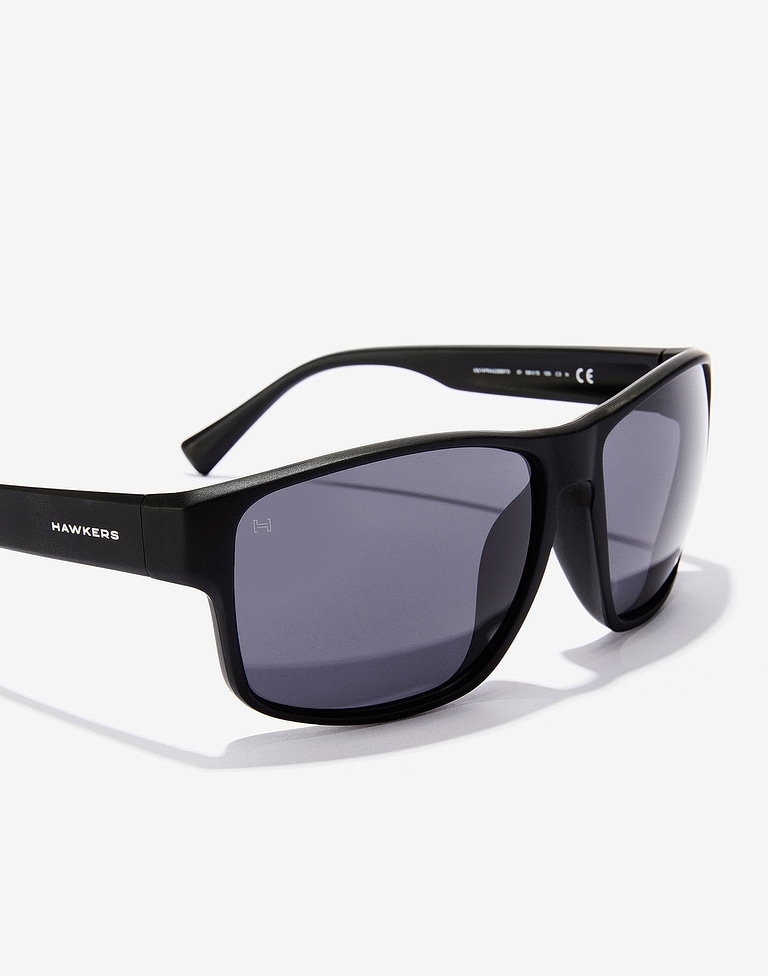 Gafas de sol Hawkers FASTER RAW - BLACK DARK