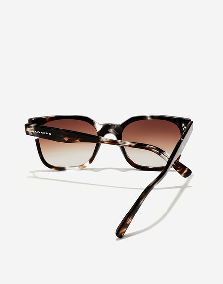 Sunglasses Hawkers TRIBE - TIGER STONE GRADIENT WOLF