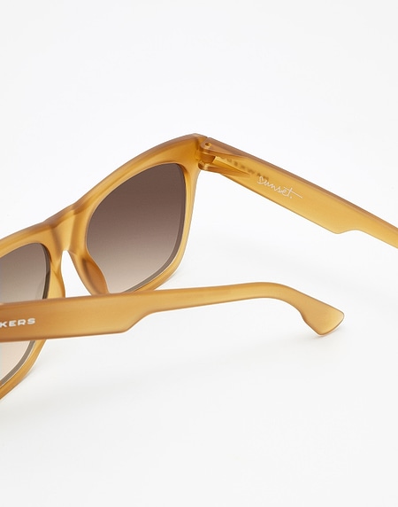 Sunglasses Hawkers FROZEN MUSTARD BROWN GRADIENT SUNSET XL