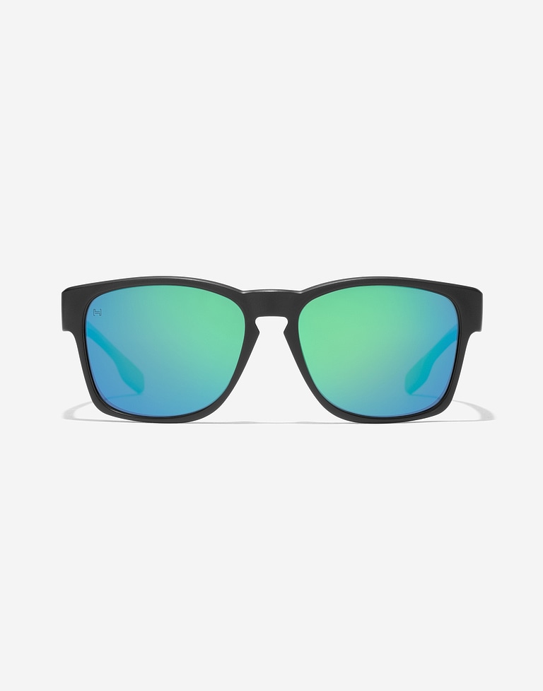 Sunglasses Hawkers CORE RAW - POLARIZED BLACK EMERALD