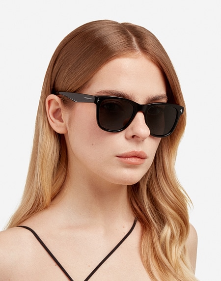 ONE PAIR - POLARIZED BLACK DARK | Hawkers USA