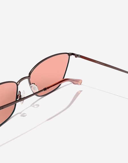 Nos Lunettes de Soleil Hawkers FRESH - GUN METAL ORANGE