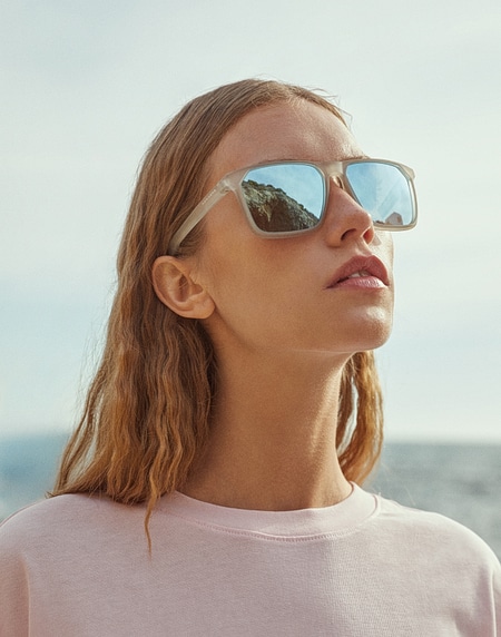 Sunglasses HAWKERS HORIZON - POLARIZED WHITE BLUE CHROME