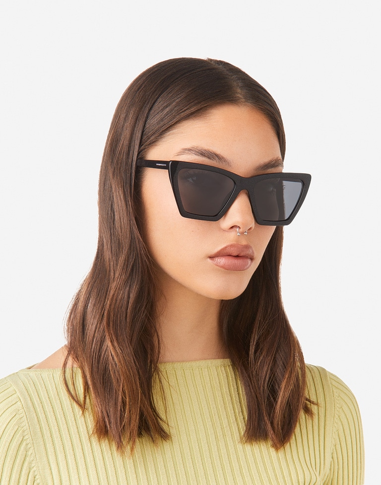 Sunglasses Hawkers FLUSH - POLARIZED BLACK DARK