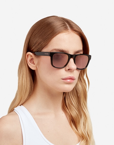 Sunglasses Hawkers TOX - POLARIZED BLACK ROSE GOLD