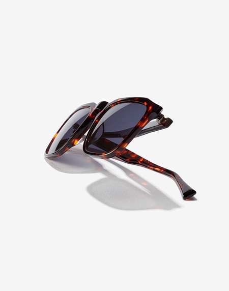 Sunglasses Hawkers CAREY NIGHT ETERNITY