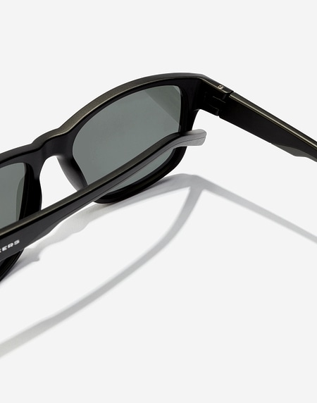 Occhiali da sole Hawkers OWENS - POLARIZED BLACK DARK
