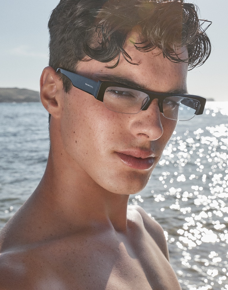 Sunglasses HAWKERS DAY DREAM - BLACK BLUET