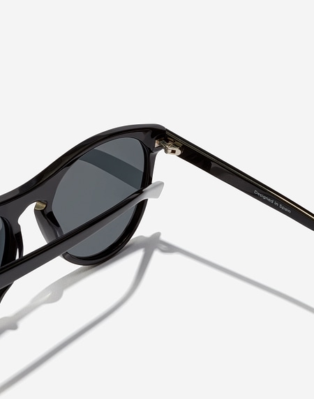Sunglasses Hawkers JOKER - POLARIZED BLACK DARK
