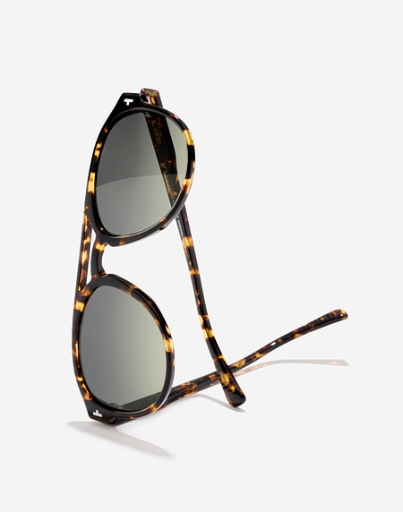 Sunglasses Hawkers DIVER - CAREY SMOKY BLACK