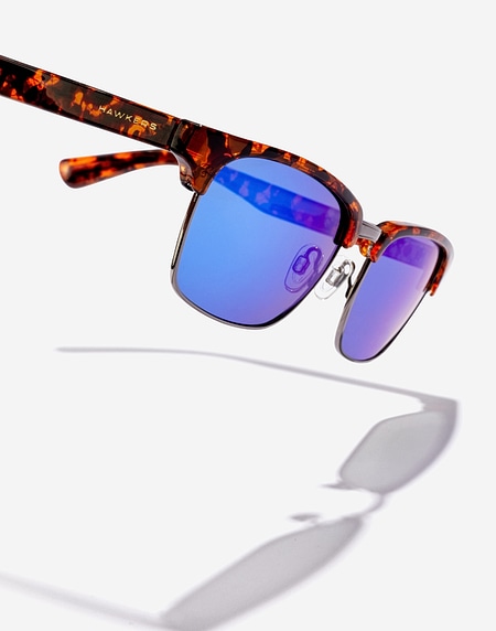 Sunglasses Hawkers CLASSIC VALMONT - POLARIZED CAREY SKY
