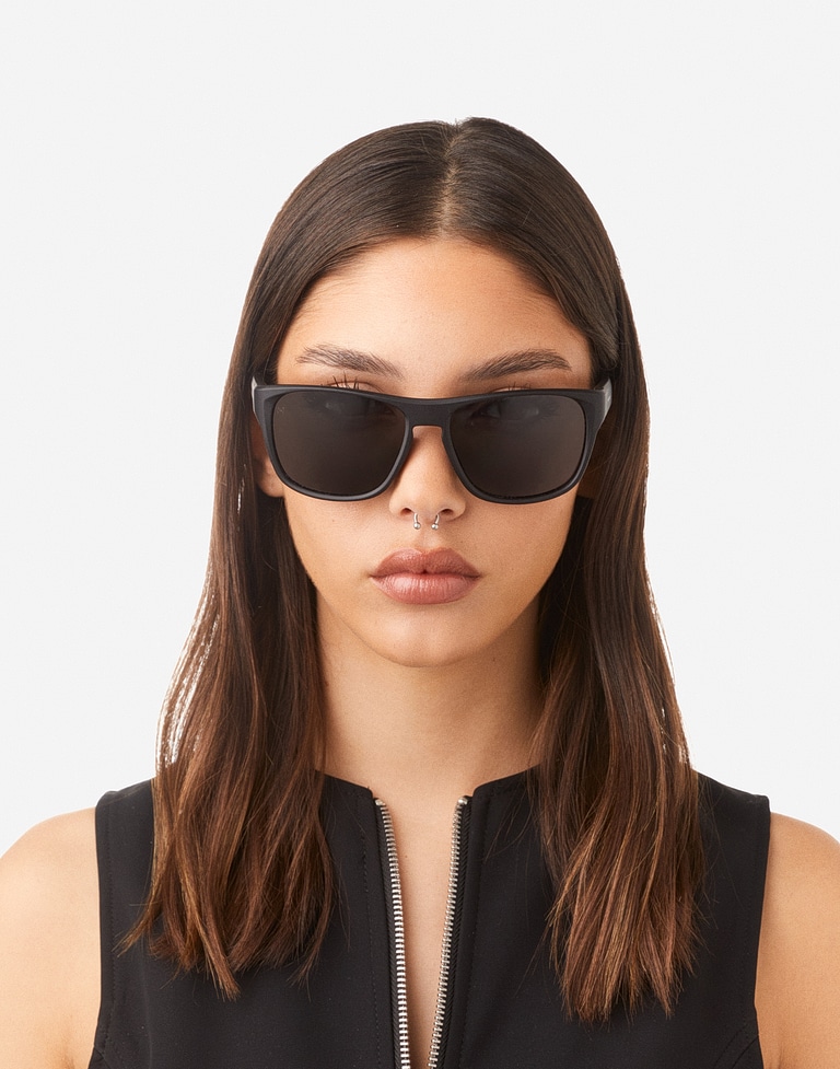 Sunglasses Hawkers GRIP - POLARIZED BLACK DARK