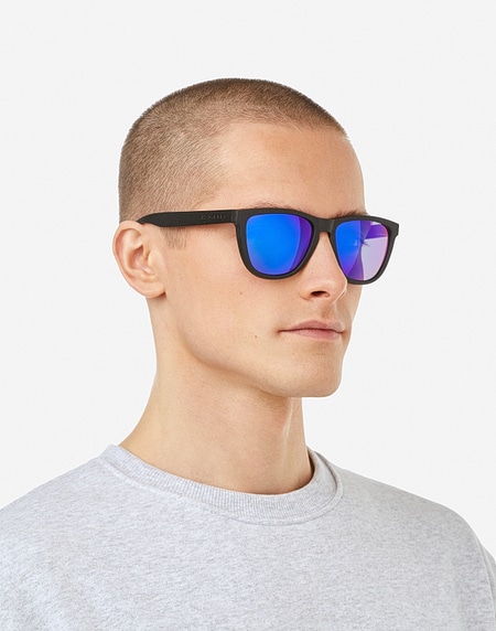 Sunglasses Hawkers ONE RAW - BLACK SKY