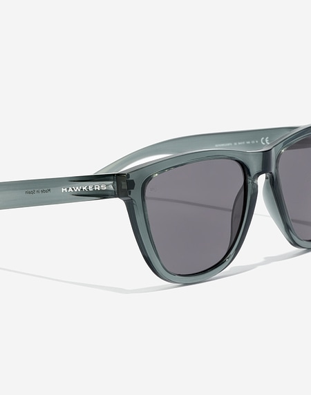 Lentes de sol Hawkers ONE RAW - BLACK TRANSPARENT DARK