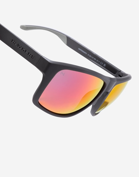 Gafas de sol HAWKERS FASTER SPORT RAW - URBAN GREY RUBY