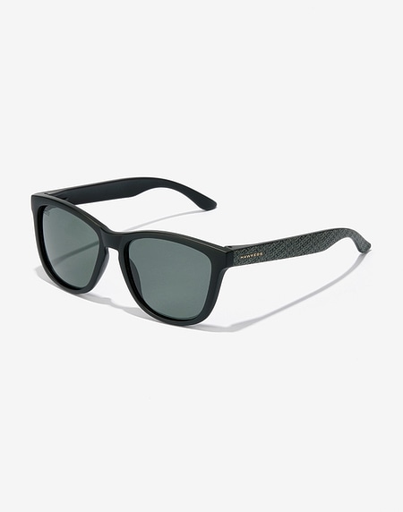 Hawkers polarised top