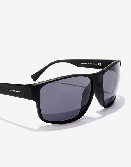Sunglasses Hawkers FASTER RAW - BLACK DARK