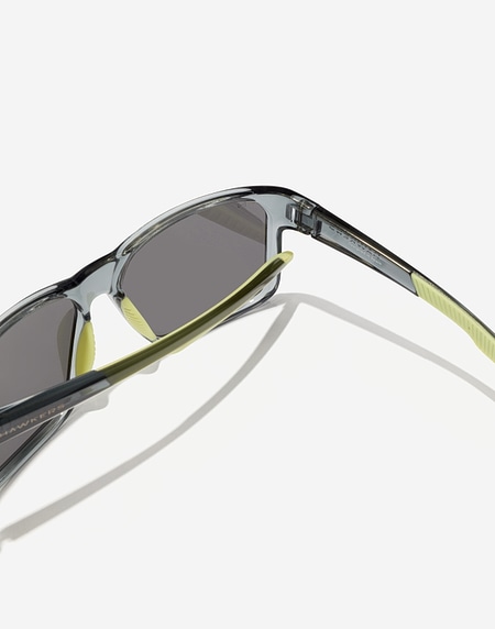 Sunglasses Hawkers TRACK - POLARIZED GREY CHROME