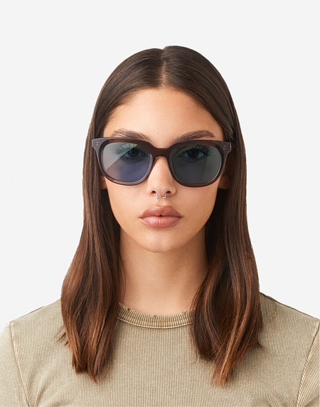 Lentes de sol Hawkers OASIS - GREY BLUE DENIM