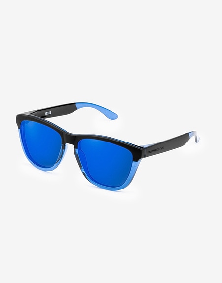 Sunglasses Hawkers BLACK BLUE CRYSTAL - SKY ONE S STRONG