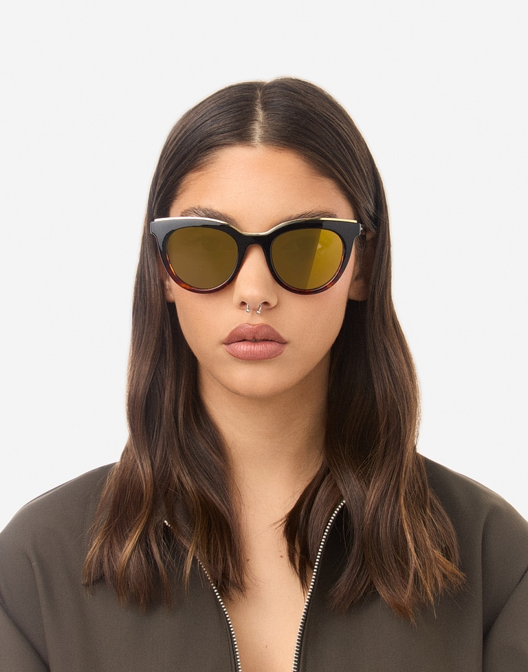 Sunglasses Hawkers BELLA - POLARIZED BLACK GOLD