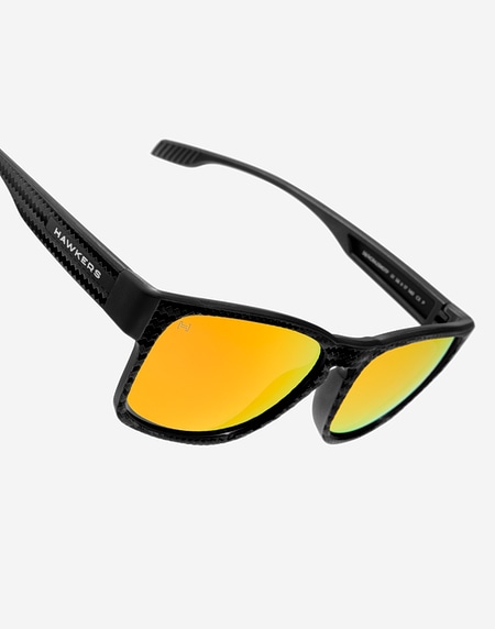 Sunglasses Hawkers CORE RAW CARBON FIBER - POLARIZED BLACK DAYLIGHT