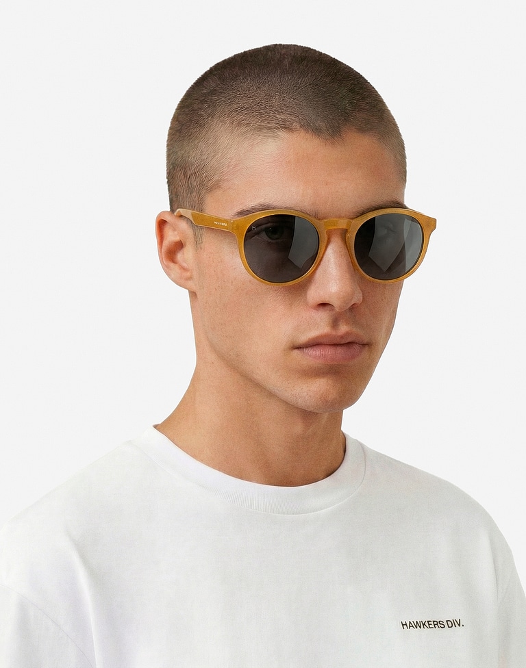 Nos Lunettes de Soleil Hawkers BEL AIR - MUSTARD DARK