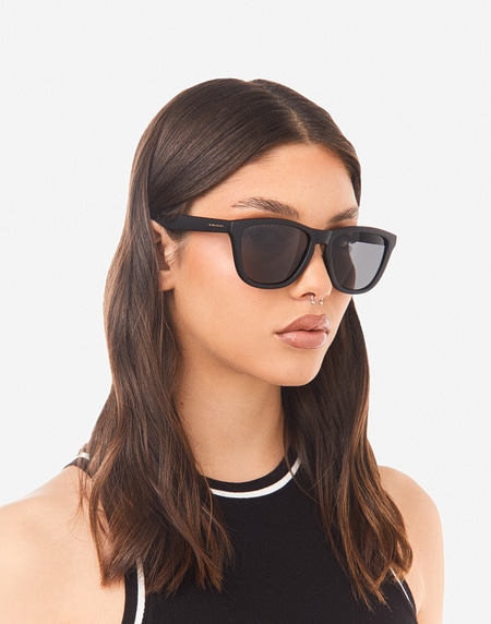 Nos Lunettes de Soleil Hawkers ONE - POLARIZED BLACK DARK