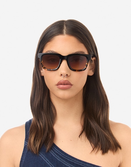 Sunglasses Hawkers ONE UPTOWN - CAREY BLACK TERRACOTA