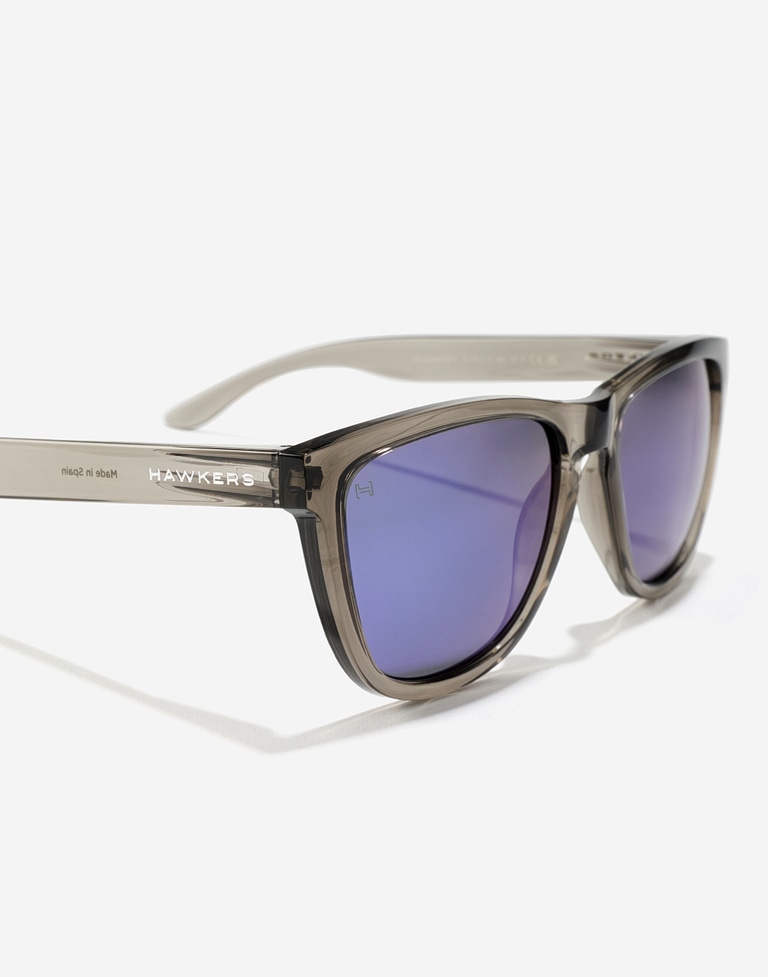 Nos Lunettes de Soleil Hawkers ONE RAW - POLARIZED STONE GALAXY