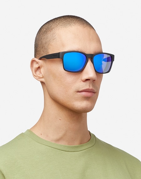 Sunglasses Hawkers CORE RAW - POLARIZED SKY