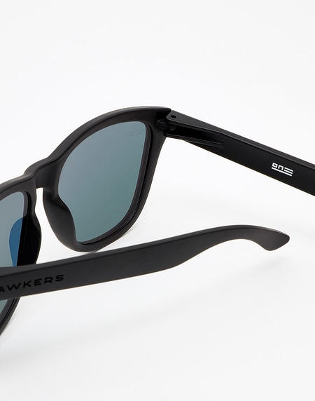 Gafas de sol Hawkers ONE - POLARIZED BLACK NEBULA