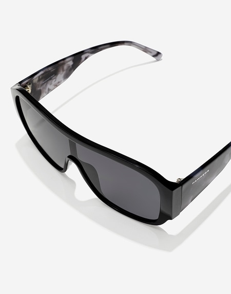Sunglasses Hawkers FEROE - BLACK DARK