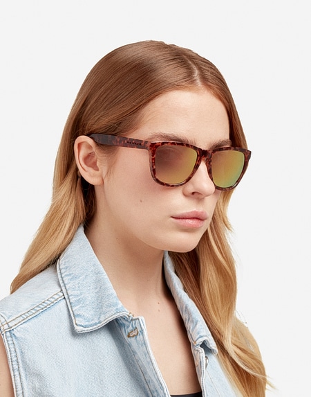 Sunglasses Hawkers CAREY - ROSE GOLD ONE